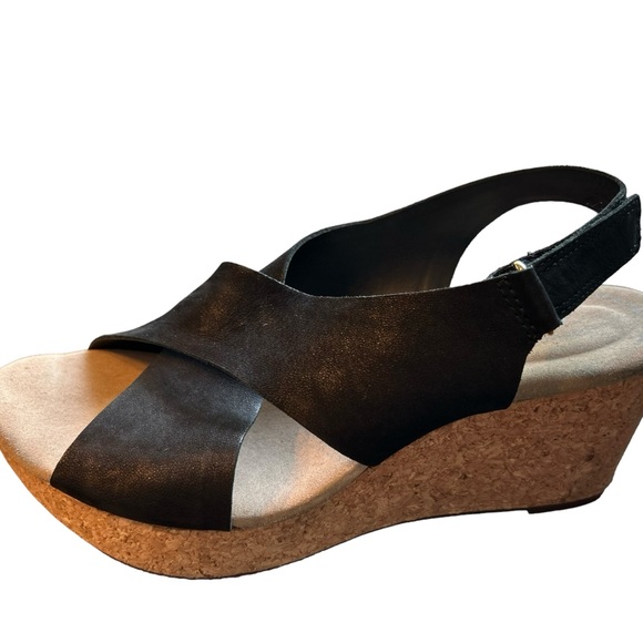 Clarks Annadel Eirwyn Black Leather Wedge Sandals sz 8 1/2 - Picture 6 of 9